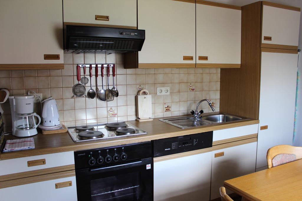 Dreimaderlhaus Apartment เวลเดน อัม เวิร์ทเทอร์ซี ภายนอก รูปภาพ